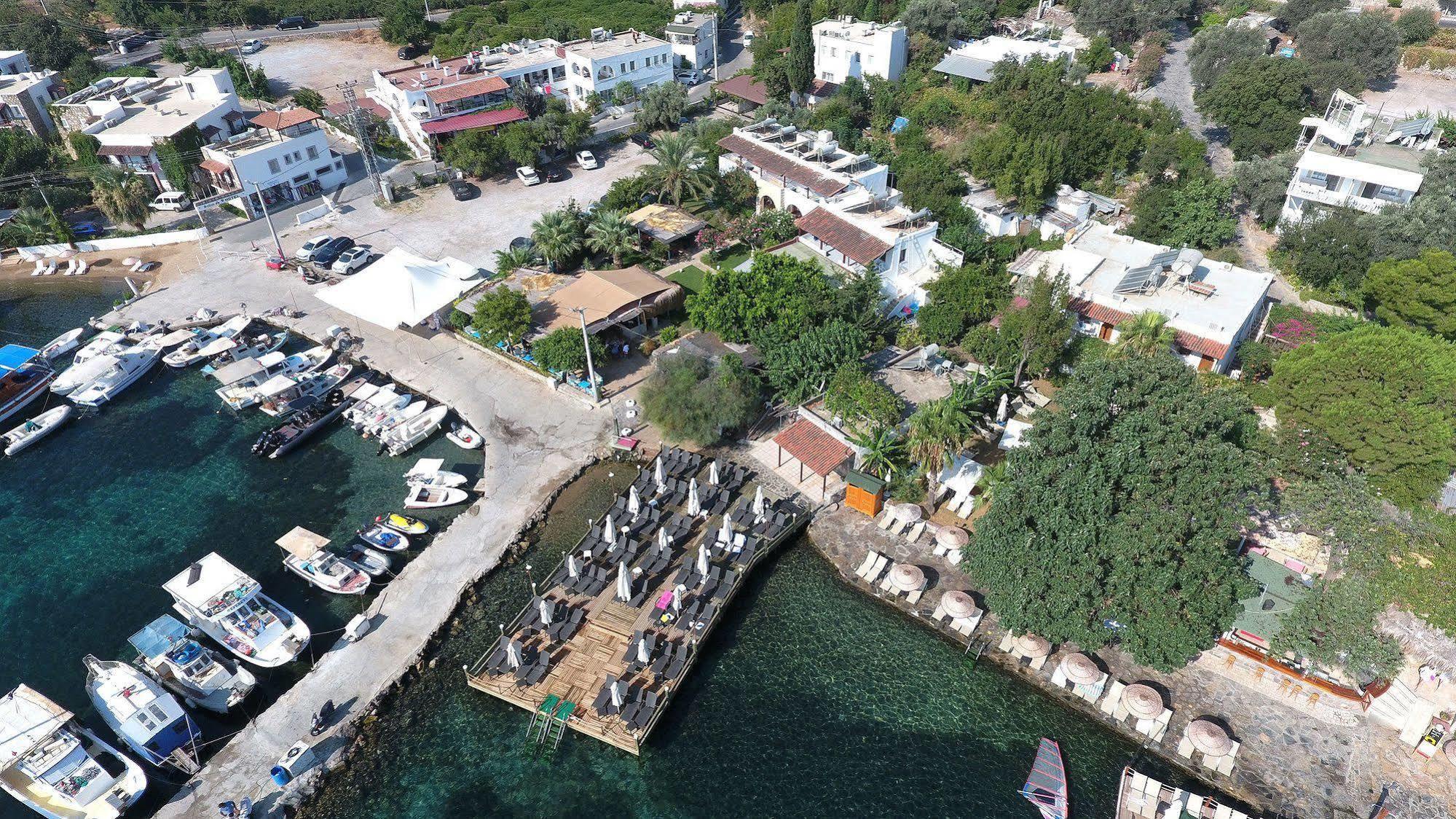 Velena Hotel Golturkbuku Exterior photo